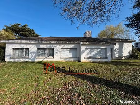 maison 8 pièces 172 m²