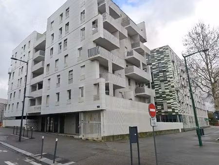 à louer – appartement f3 de 59 m² – mantes-la-jolie (proche gare)