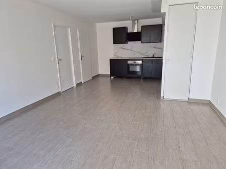 appartement 2 pièces verneuil