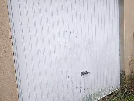 garage à louer