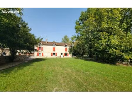 vente | demeure | 11p | 6ch | 298 m² | lussac-les-châteaux | expo sud-est | terrasse · bal