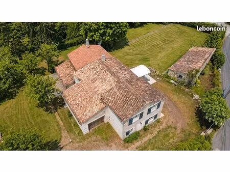 maison 6 pièces 200 m²