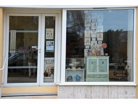 sous location atelier/boutique céramique