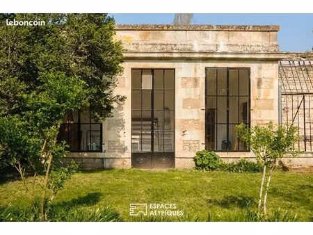 propriété 9 pièces 266 m²