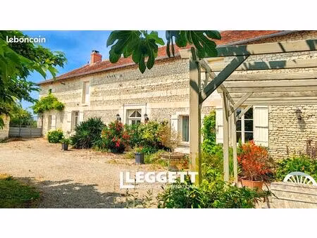 maison 7 pièces 300 m²