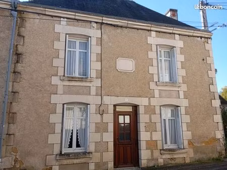 la puye maison de caractere