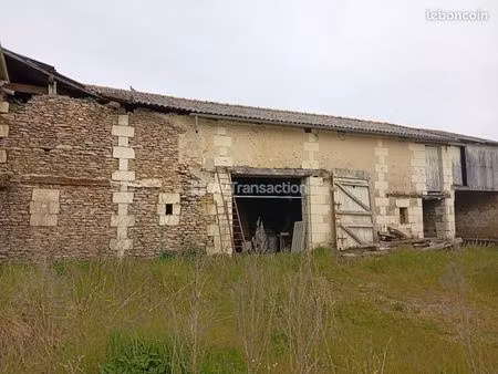 terrain 140 m² lencloitre