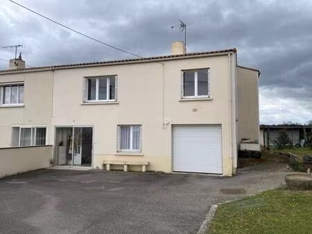 vente maison à chantonnay (85110) : à vendre / 90m² chantonnay