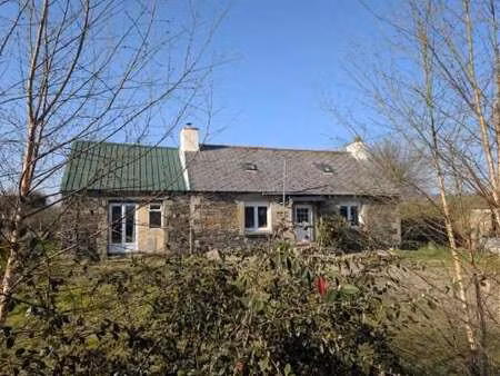 vente maison à kergrist-moëlou (22110) : à vendre / 73m² kergrist-moëlou