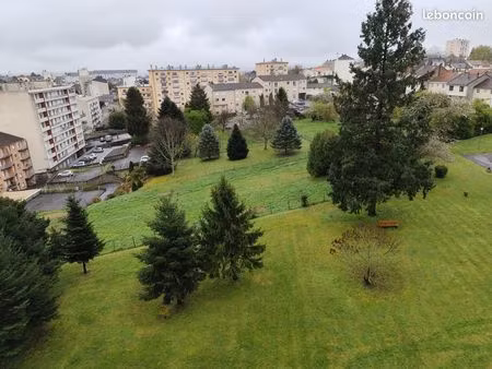 appartement 5 pieces 74 m2 puy las rodas
