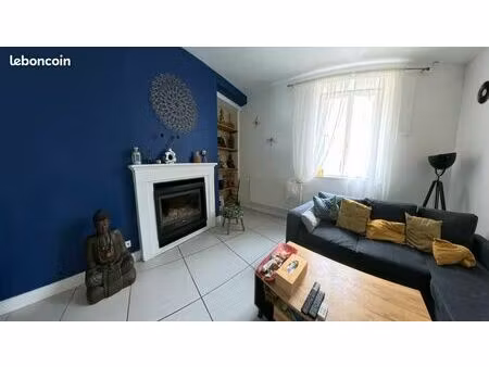 vente | maison de village | 5p | 3ch | 135 m² | vouneuil-sur-vienne | expo sud-est | terra