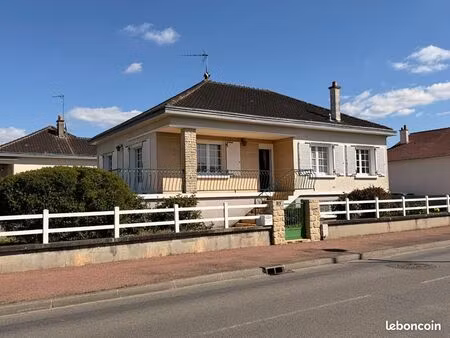 pavillon 5 pièces 102 m²