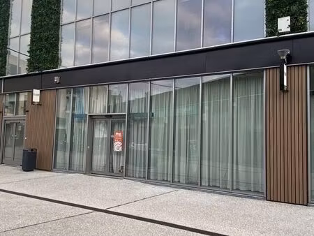 bien professionnel à louer à beveren-waas € 2.863 (ln0c3) - dg real estate | zimmo