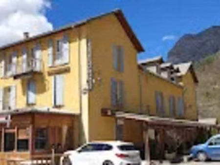vente locaux professionnels 683 m² à colmars les alpes (04370)  972 000 €