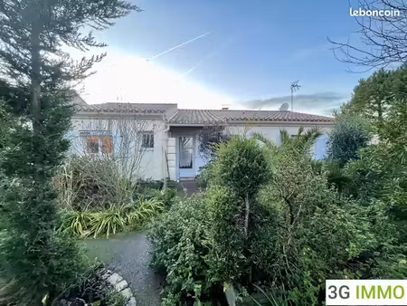 maison jard-sur-mer | proche plages et commerces | piscine chauffée