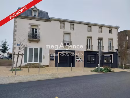 vente immeuble 0 pièces 400 m² à chavagnes-en-paillers (85250)  675 000 €