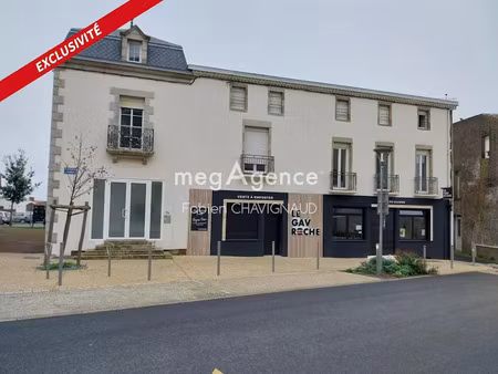 vente immeuble 400 m² à chavagnes-en-paillers (85250)  675 000 €