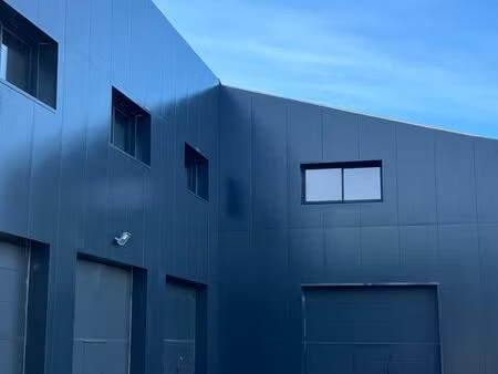 entrepôt local box garage atelier / zi les plesses