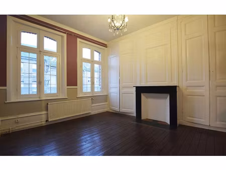 location maison  m² t-3 à abbeville  735 €