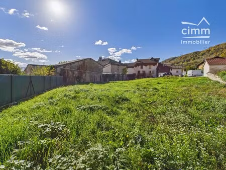 terrain constructible 38210 vourey