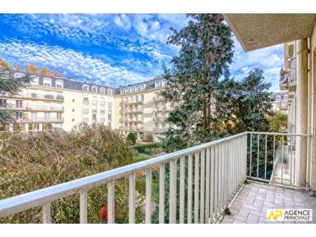 versailles avenue de paris appartement 4 p 90 m² carrez avec balcon  ascenseur et parking