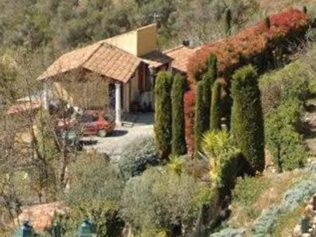 villa individuelle de 128m2   terrain arboré de 2467m2   vu