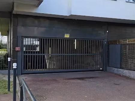 vente parking 13 m² à cergy (95000)  8 500 €