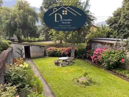 vente immeuble 335 m² à bagneres-de-luchon (31110)  328 600 €