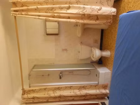 location meublée appartement 1 pièce 19 m² à la garde (83130)  590 €