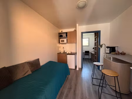 appartement 1 pièce de 16 m2 à louer à tarbes (65000).