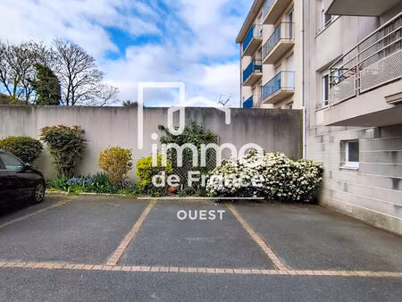 parking en résidence sécurisée