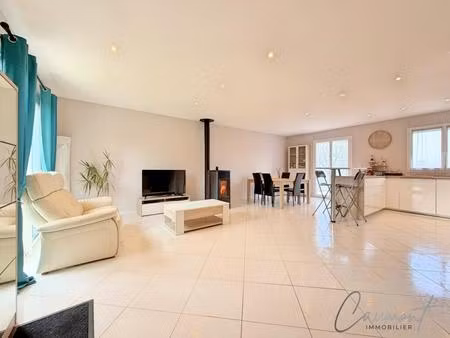 appeville-annebault - maison t6 avec jardin garage et parking