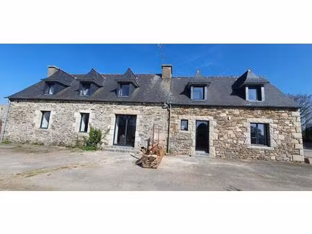 location a l'annee disponible au 1er juin 2026