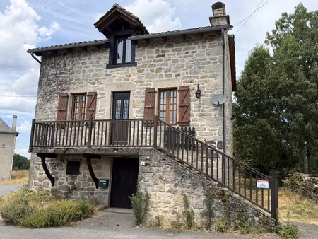 charme corrézien et potentiel locatif au coeur de la vallée d