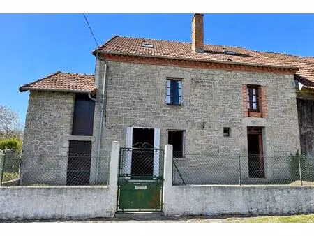 maison de village 77m²
