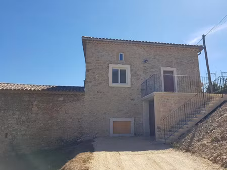 location appartement 3 pièces 85 m² à saint-paulet-de-caisson (30130)  835 €