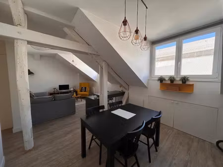 location meublée appartement 2 pièces 42 m² à tours (37000)  760 €