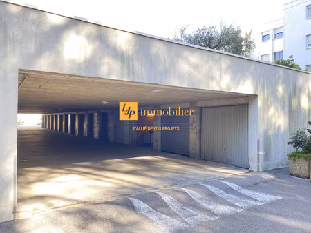 hôpitaux/facultes - garage 13m2