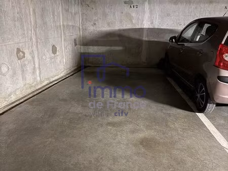 emplacement de parking sous-sol