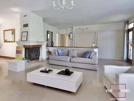 vente maison 8 pièces 216 m² francheville (69340)