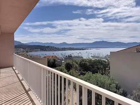 location appartement 4 pièces 101 m² à ajaccio (20000)  1 150 €
