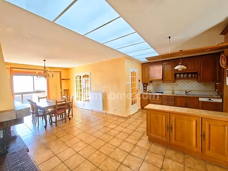 maison 137 m² avec jardin  sous-sol complet et belles prestations -beaumont (63)