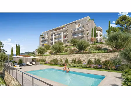 location appartement 2 pièces 42.97 m² à grasse (06130)  903 €