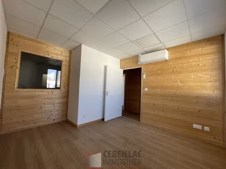 location locaux professionnels 47 m² à clermont-ferrand (63000)  750 €