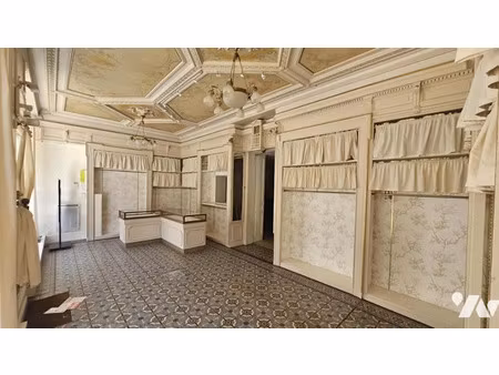 location locaux professionnels à calais (62100)  1 250 €