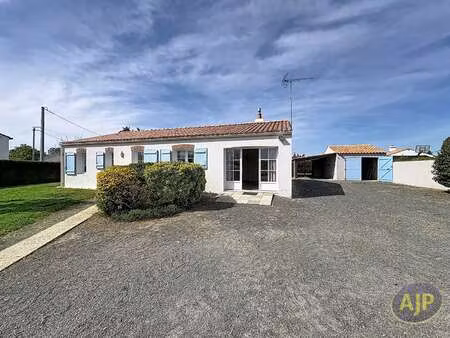 vente maison à sallertaine (85300) : à vendre / 105m² sallertaine