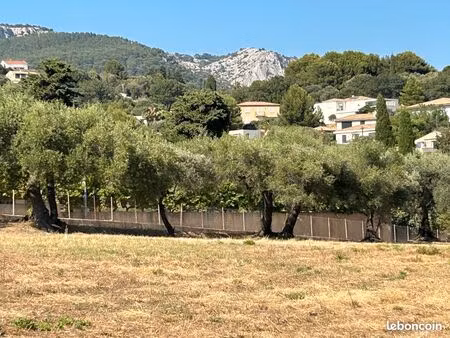 terrain + villa d'architecte