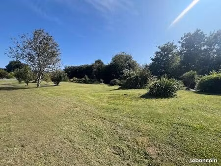 terrain 1118 m² gouesnach