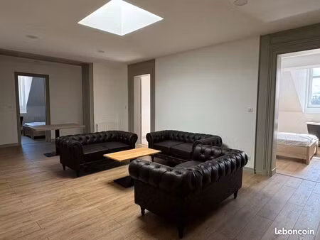 magnifique appartement dans un château entièrement rénové