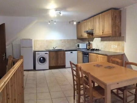 joli appartement à louer au centre de guillestre